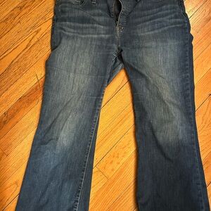 Madewell Cali Demi Boot Crop  Jeans Classic Denim Style